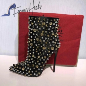 Christian Louboutin 030